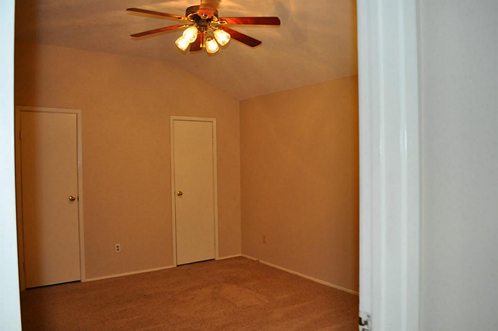 5308 Lynngate Drive, Spring, TX 77373