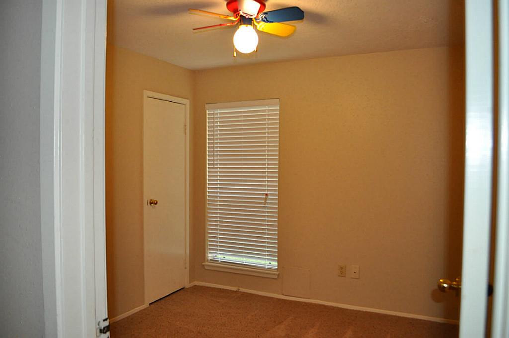 5308 Lynngate Drive, Spring, TX 77373