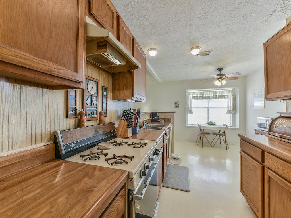 24018 Farm Hill Road, Spring, TX 77373