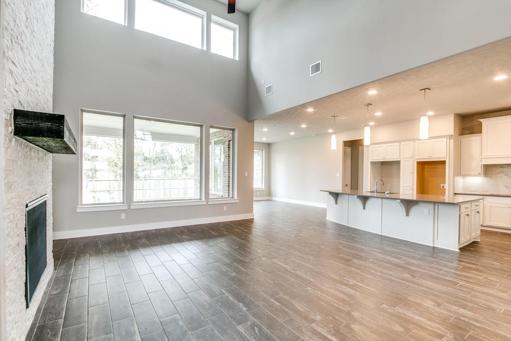11 Argosy Bend, The Woodlands, TX 77375