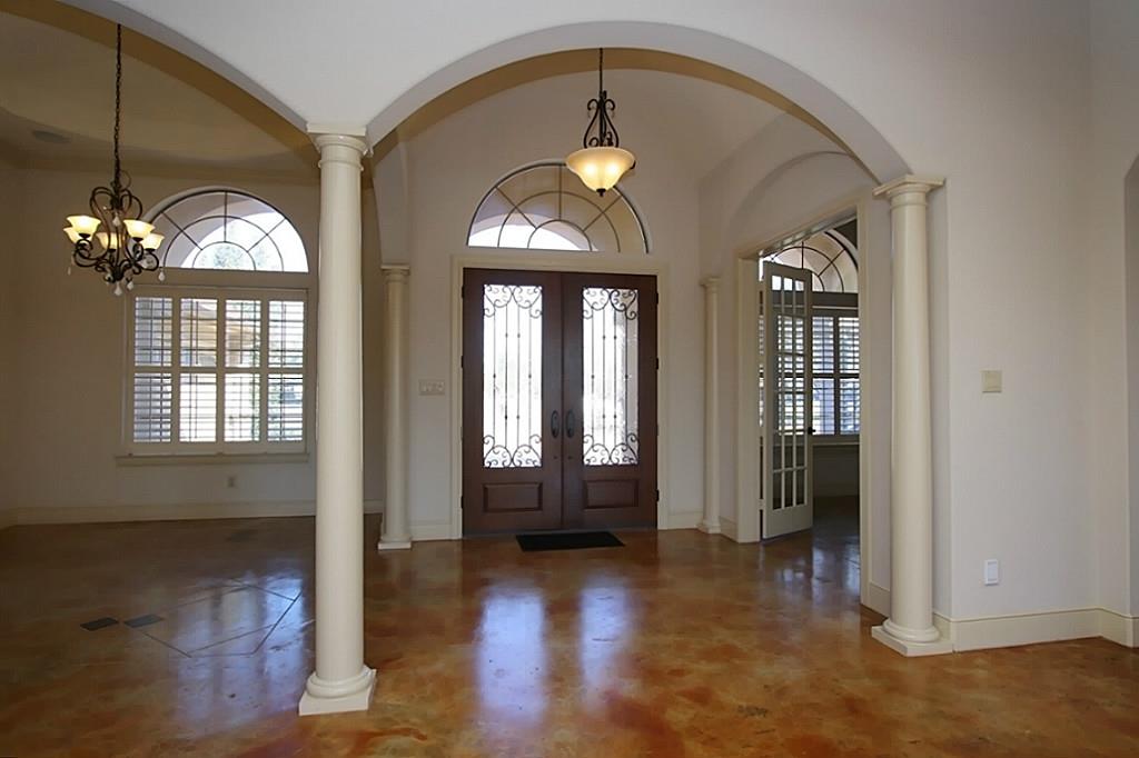 17033 Champions Lakeway, Tomball, TX 77375