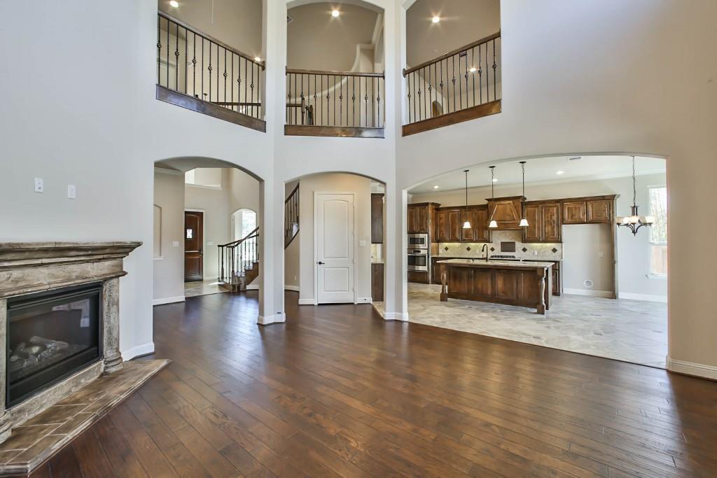 30619 Raleigh Creek Drive, Tomball, TX 77375