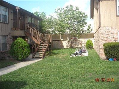 611 Alma James Street, Tomball, TX 77375