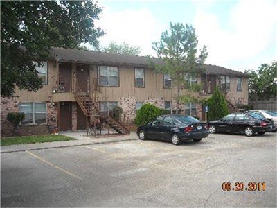 611 Alma James Street, Tomball, TX 77375
