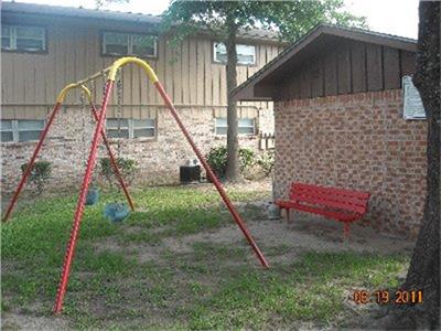 611 Alma James Street, Tomball, TX 77375