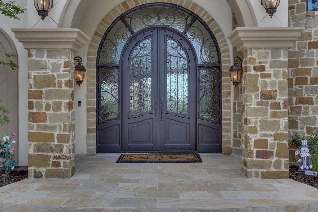 4 Shiloh Arbor Drive, Tomball, TX 77377