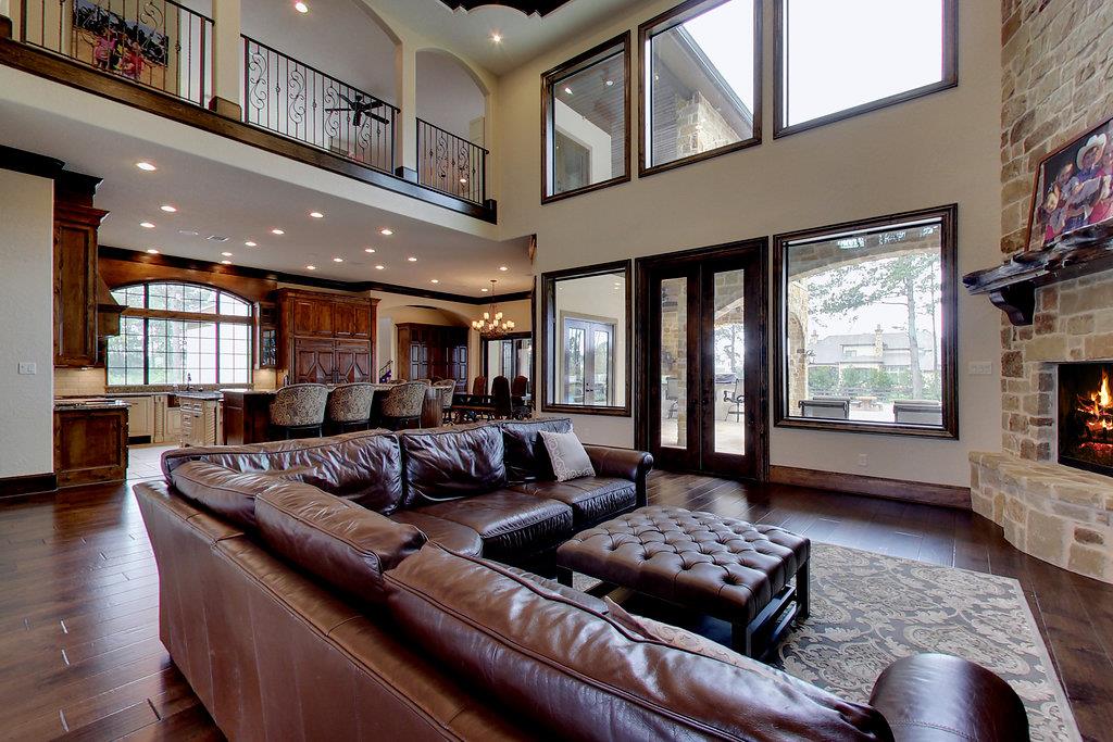 4 Shiloh Arbor Drive, Tomball, TX 77377