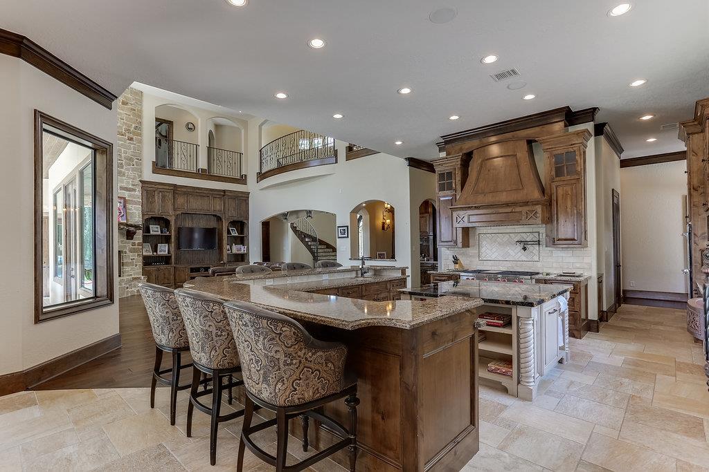 4 Shiloh Arbor Drive, Tomball, TX 77377