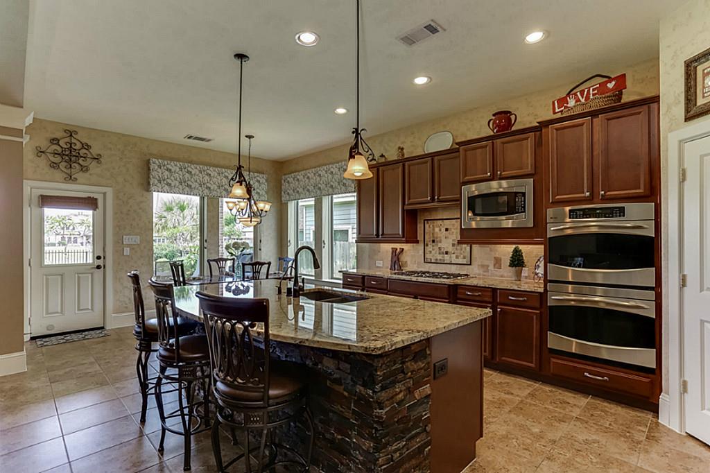 18914 Manor Spring Court, Tomball, TX 77377