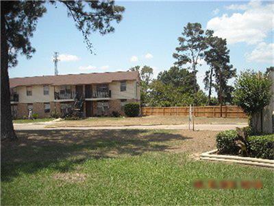 203 East Watson Drive, Willis, TX 77378