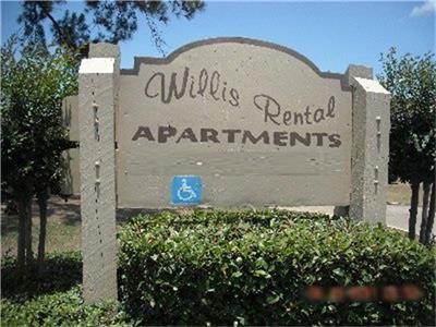 203 East Watson Drive, Willis, TX 77378