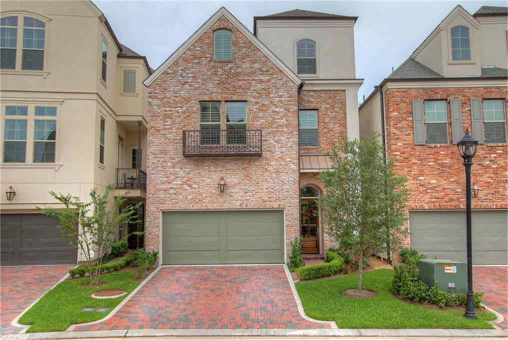 62 Wooded Park Place, The Woodlands, TX 77380