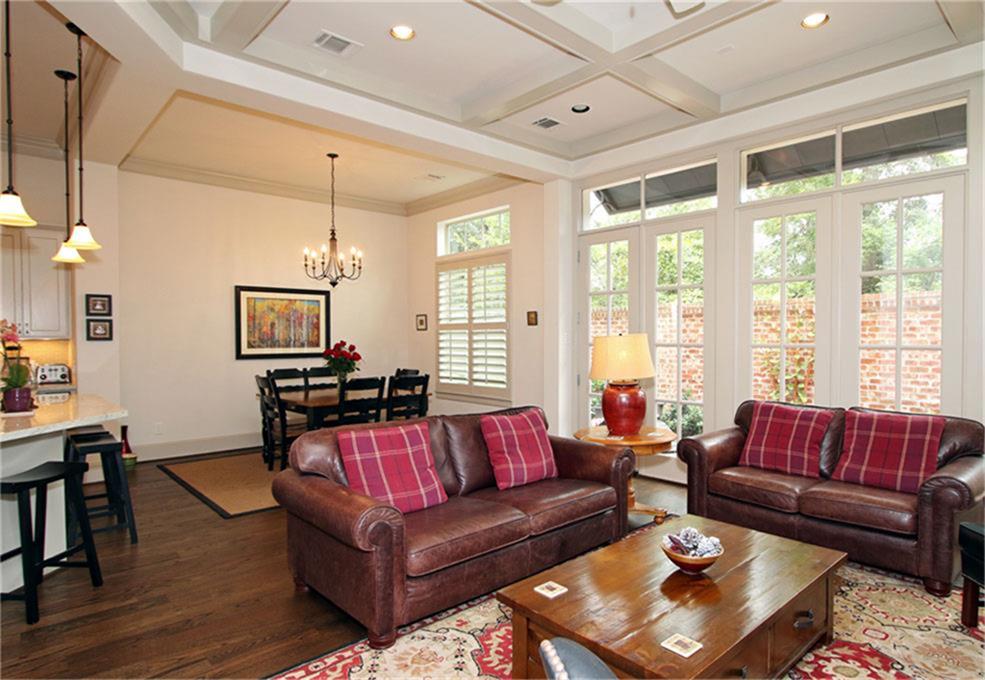 62 Wooded Park Place, The Woodlands, TX 77380