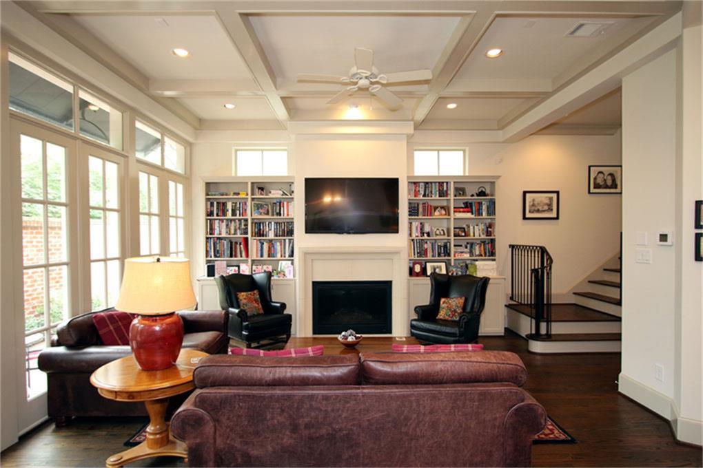 62 Wooded Park Place, The Woodlands, TX 77380