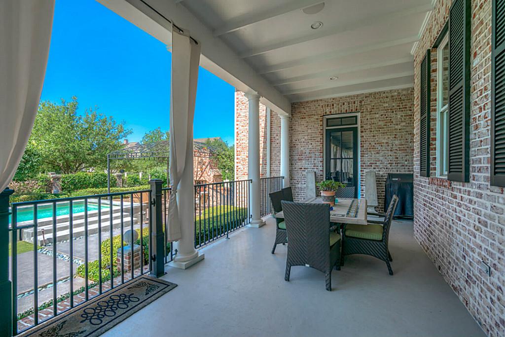 30 East Bay Boulevard, The Woodlands, TX 77380