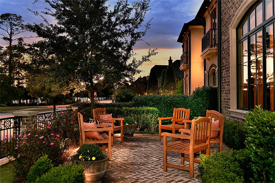 2612 Majesty Row, The Woodlands, TX 77380