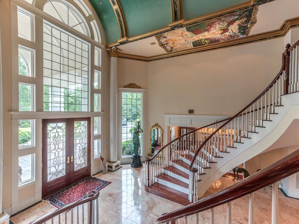 205 Grogans Point Road, The Woodlands, TX 77380