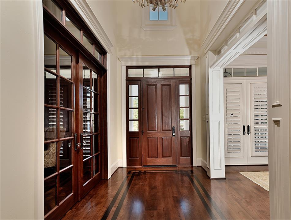 19 E Shore Drive, The Woodlands, TX 77380
