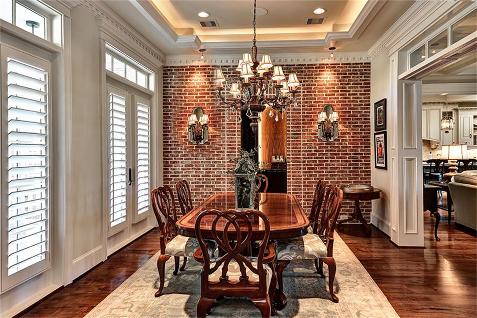 19 E Shore Drive, The Woodlands, TX 77380