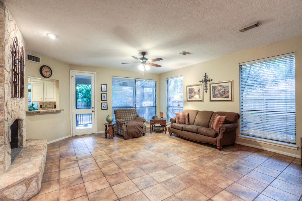 16 Cedarwing Lane, The Woodlands, TX 77380