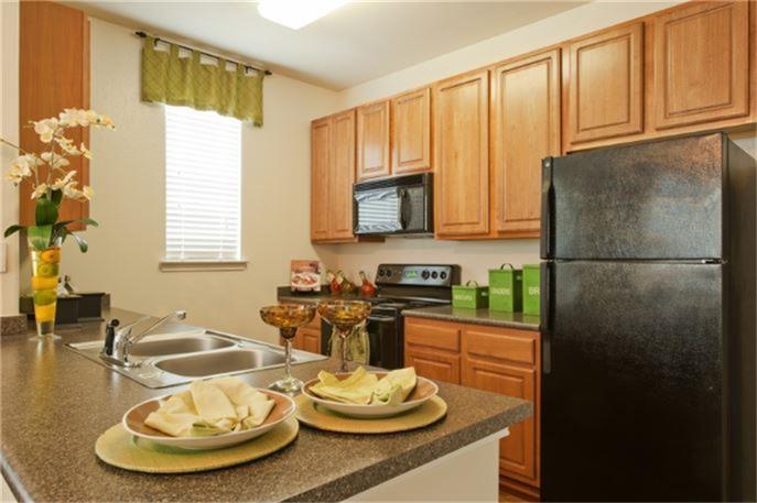301 Pruitt Road, Spring, TX 77380