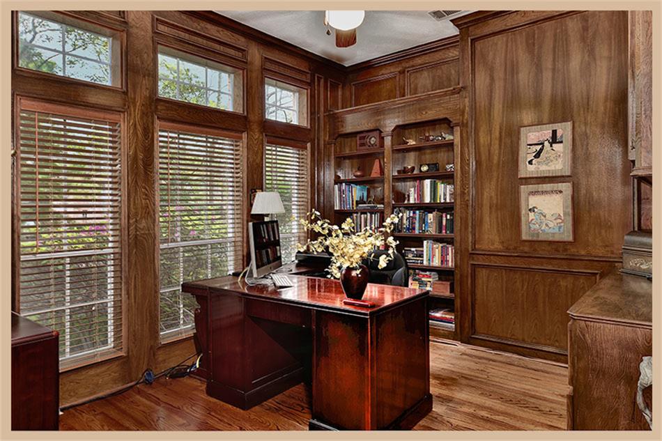 51 E Wedgemere Circle, The Woodlands, TX 77381