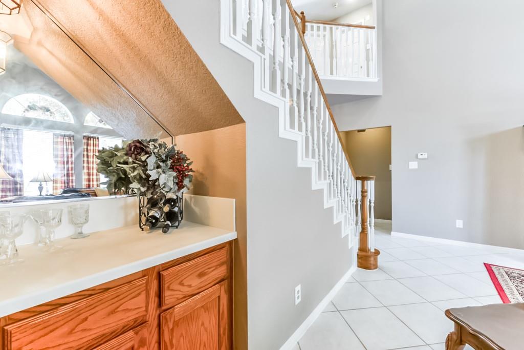 18 S Dragonwood Place, The Woodlands, TX 77381
