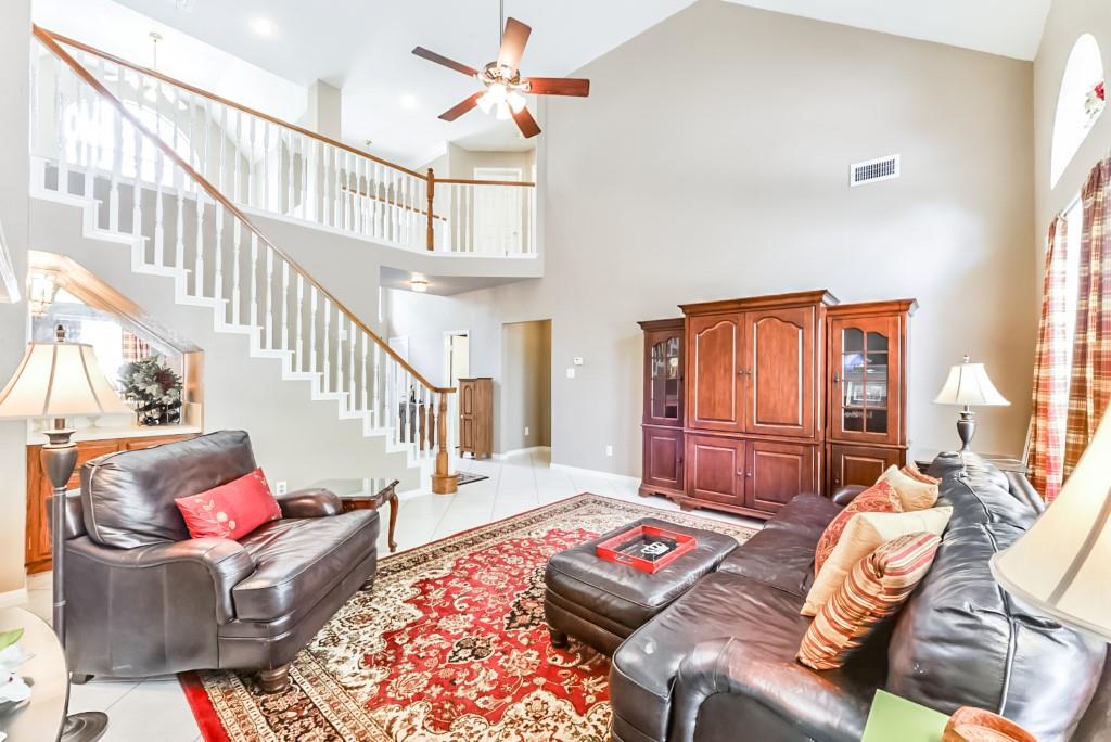 18 S Dragonwood Place, The Woodlands, TX 77381