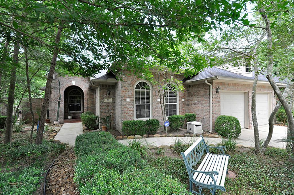 10 Vista Cove, The Woodlands, TX 77381