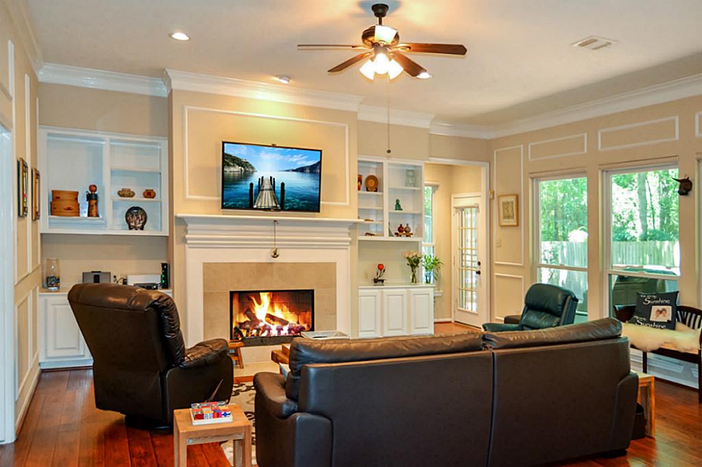 180 S Copperknoll, The Woodlands, TX 77381