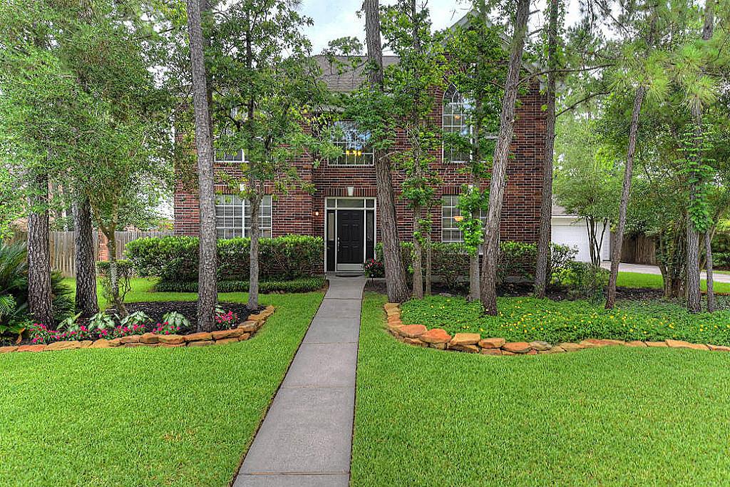 74 W Summer Storm, The Woodlands, TX 77381