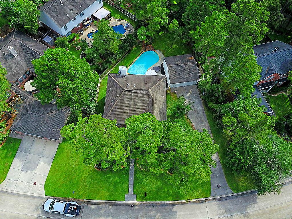 74 W Summer Storm, The Woodlands, TX 77381