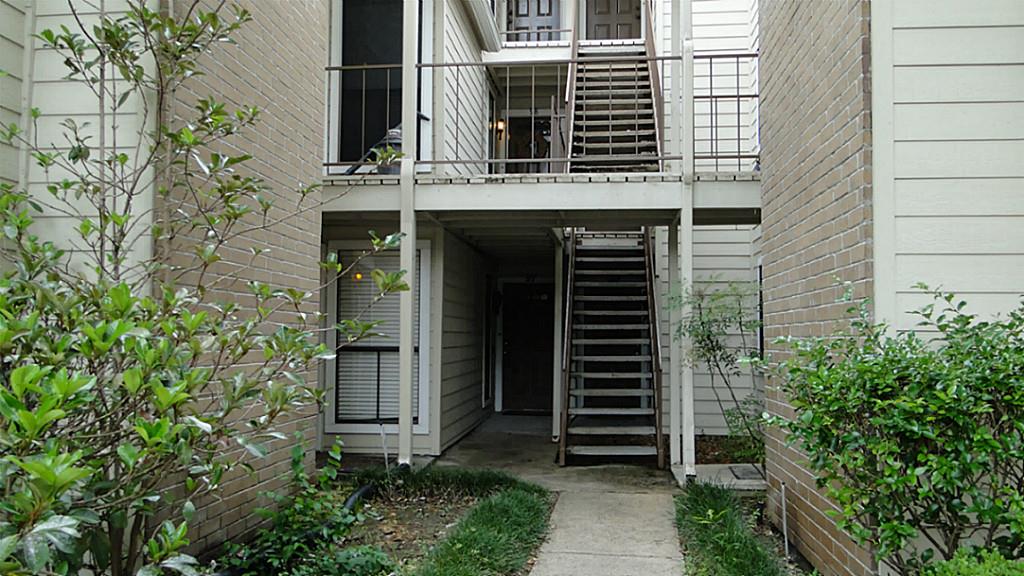 3500 Tangle Brush Drive, The Woodlands, TX 77381