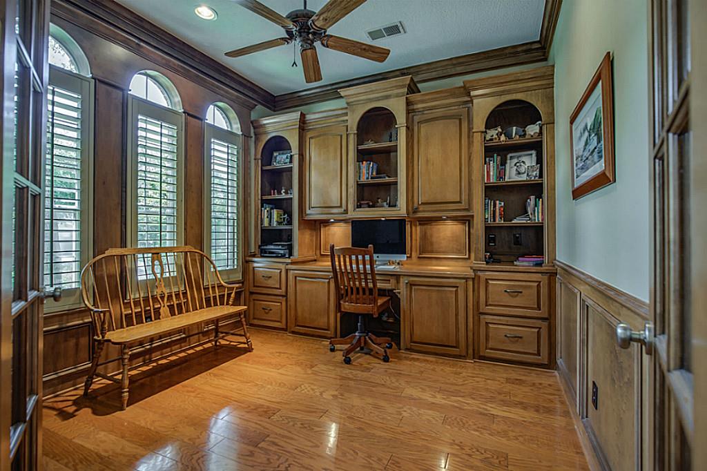 14 Amulet Oaks Place, The Woodlands, TX 77382