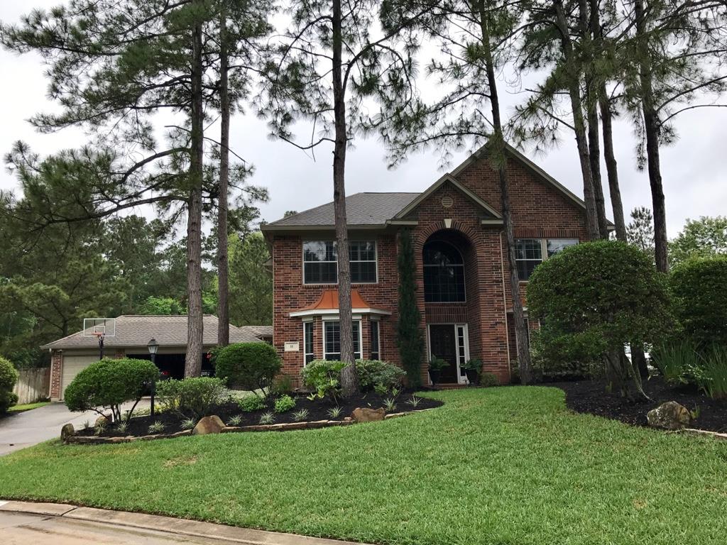 11 Archbriar Place, The Woodlands, TX 77382