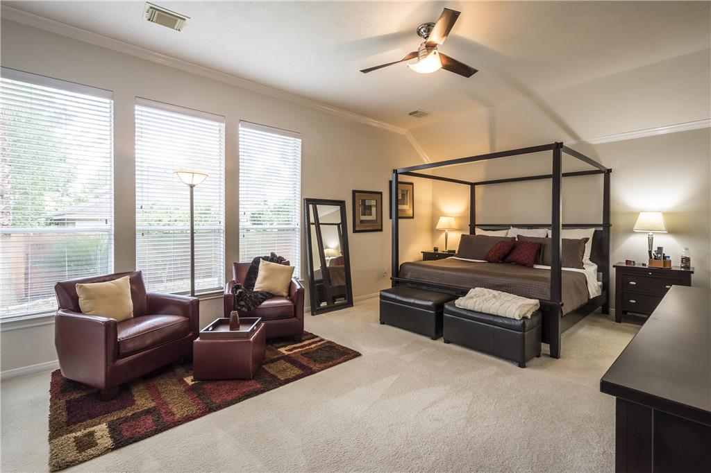 34 Dove Trace Circle, The Woodlands, TX 77382