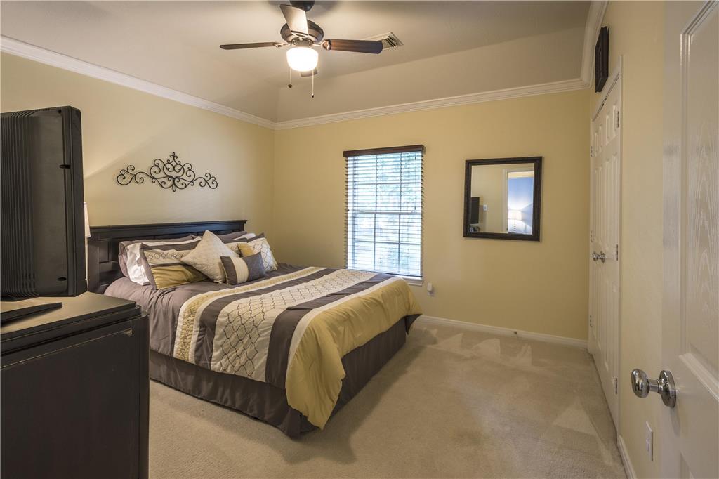 34 Dove Trace Circle, The Woodlands, TX 77382