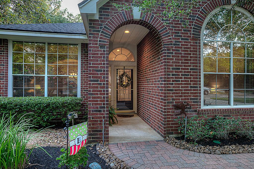 314 N Maple Glade Circle, The Woodlands, TX 77382