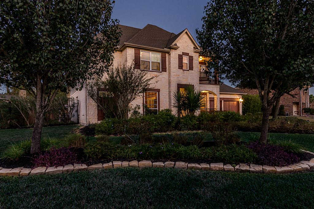 10 Folklore Court, The Woodlands, TX 77389