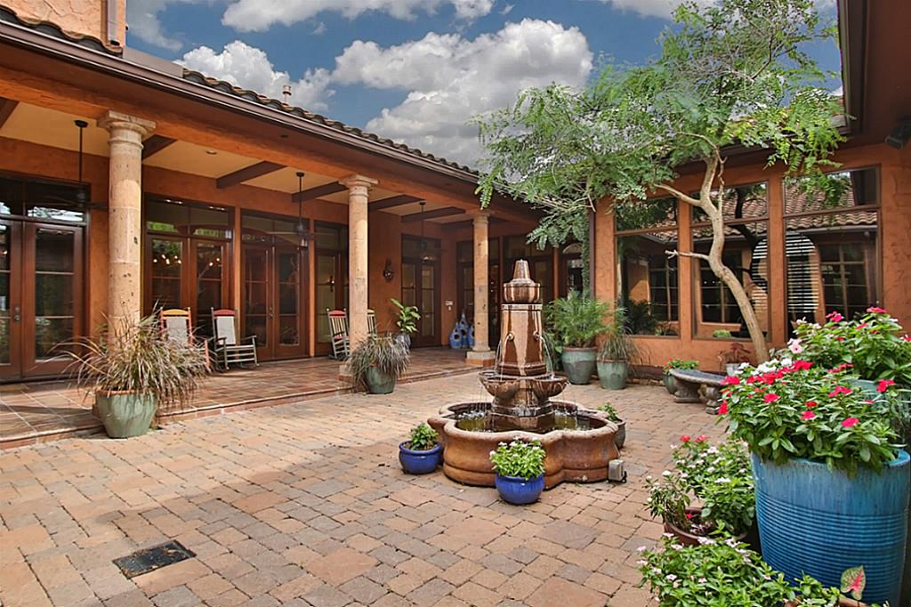 12 Pleasant Shadows Drive, Spring, TX 77389