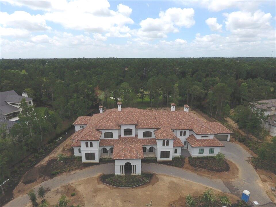 47 Hallbrook Way, The Woodlands, TX 77389
