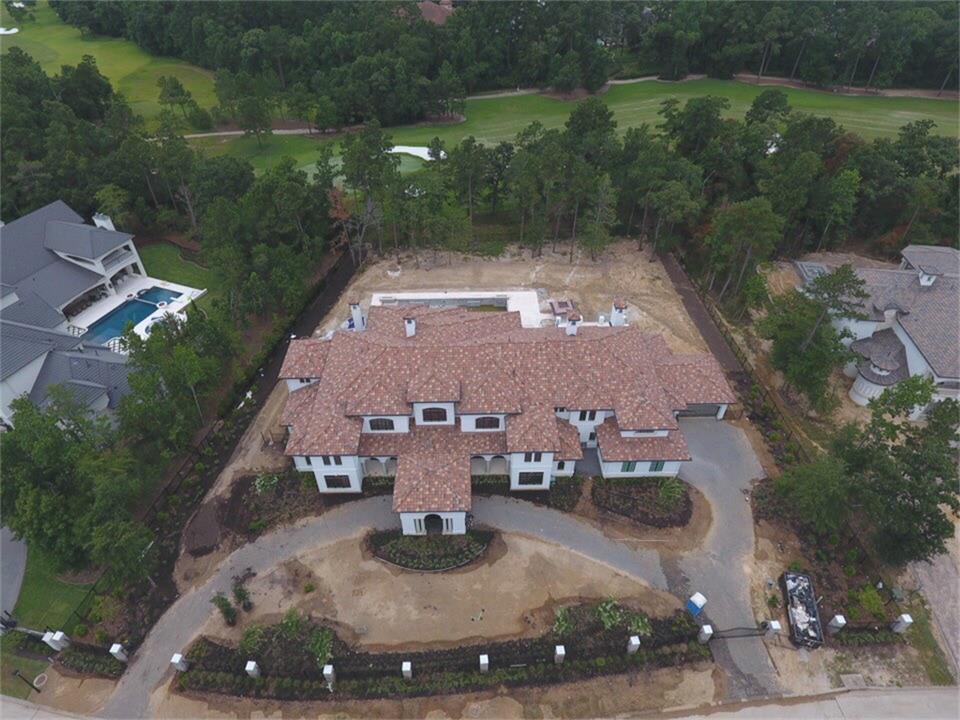 47 Hallbrook Way, The Woodlands, TX 77389