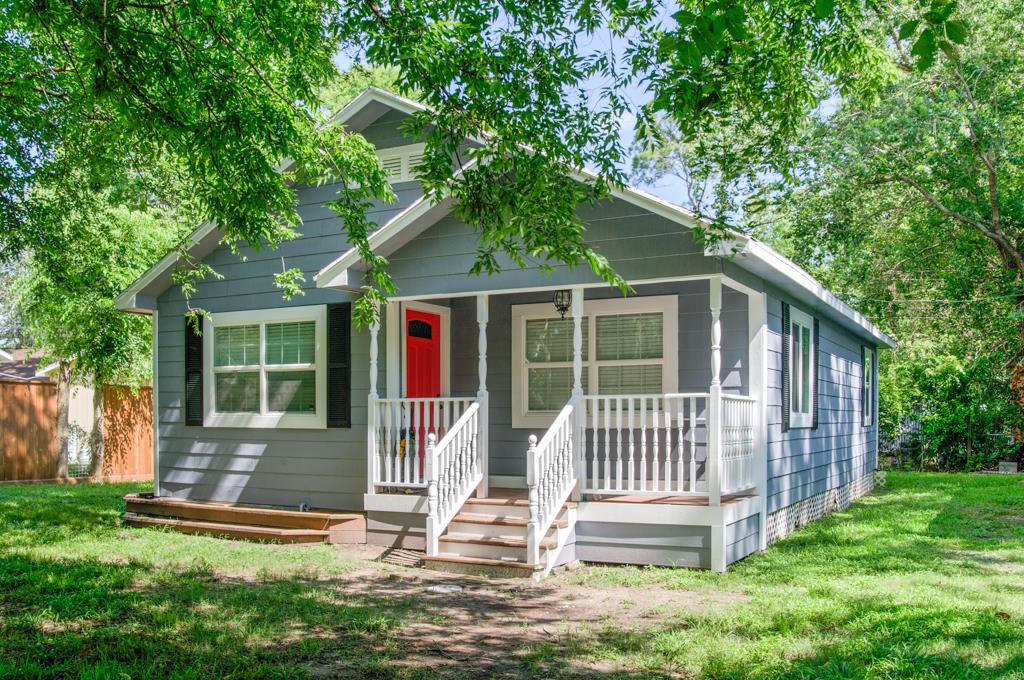 5924 Morningdale Street, Humble, TX 77396