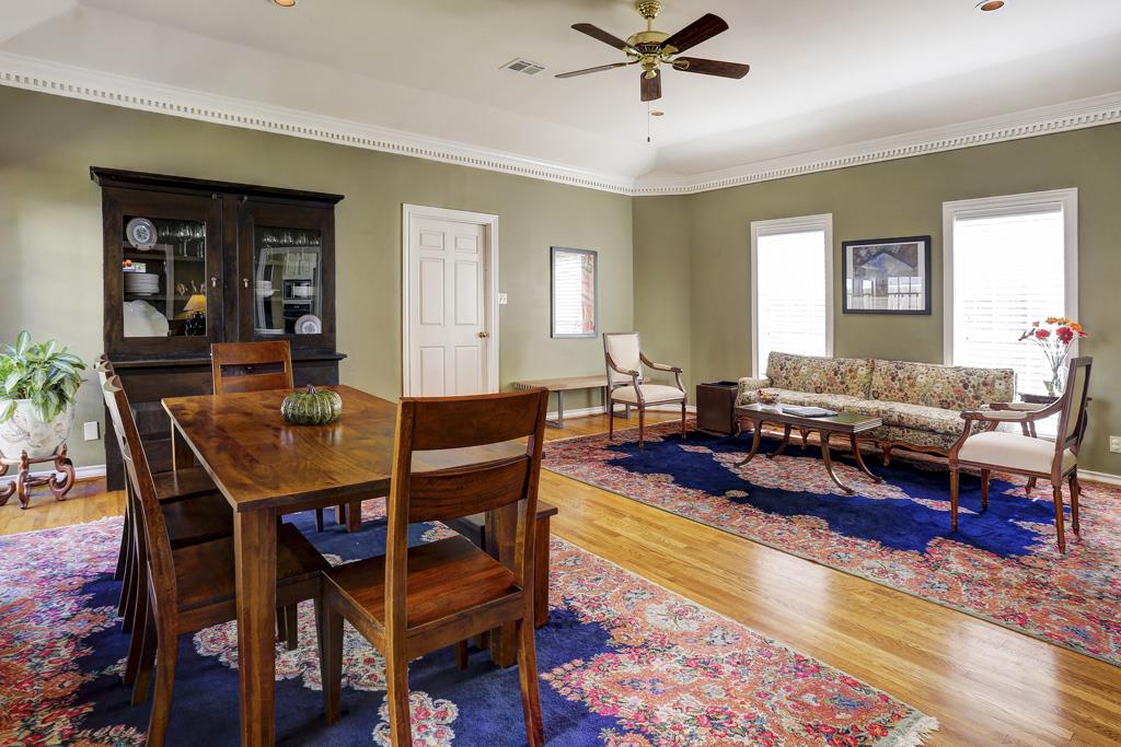 103 Bellaire Court, Bellaire, TX 77401