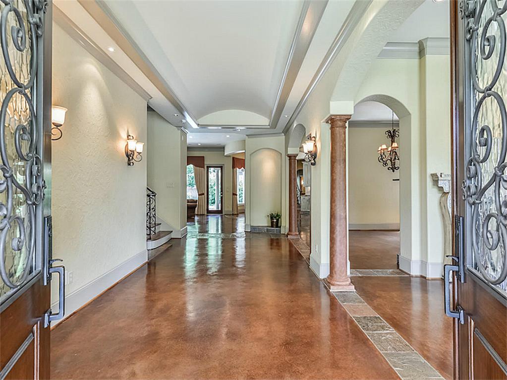 4612 Pin Oak Lane, Bellaire, TX 77401