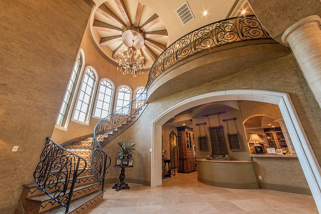 2618 Forest View, Richmond, TX 77406