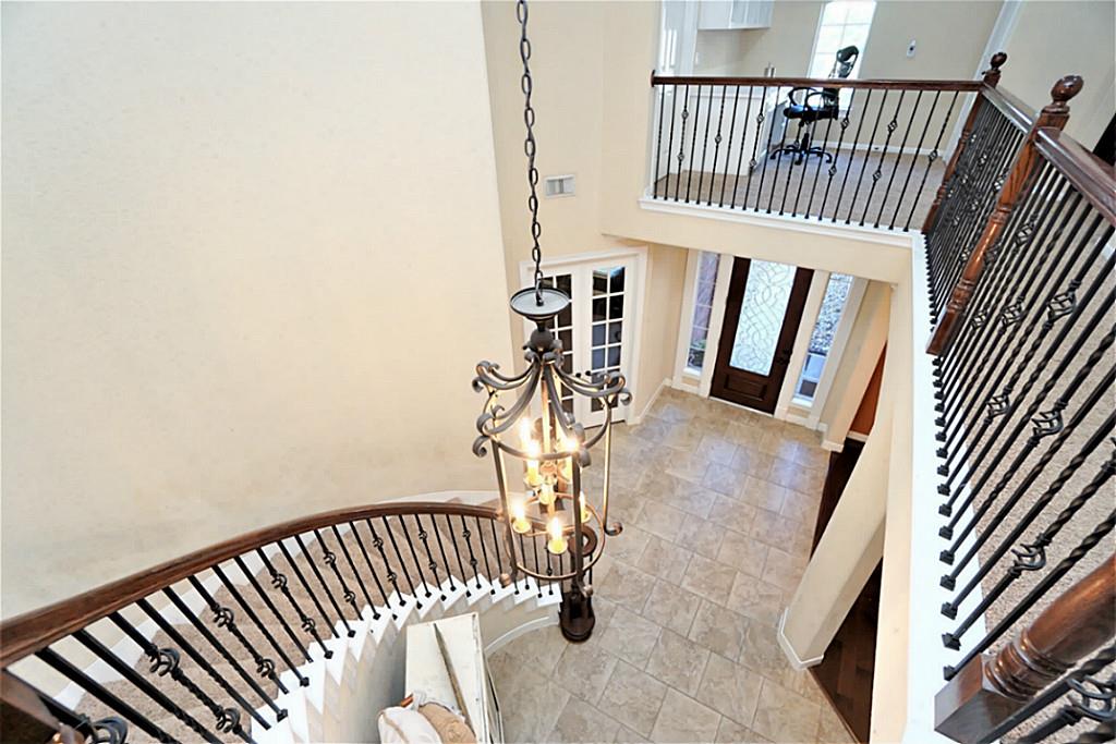 8307 Crescent Knolls Drive, Richmond, TX 77406