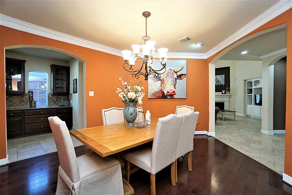 8307 Crescent Knolls Drive, Richmond, TX 77406