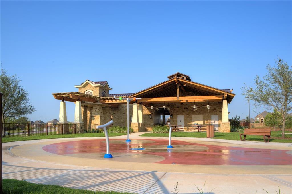 8903 Clearwater Ranch Lane, Richmond, TX 77407