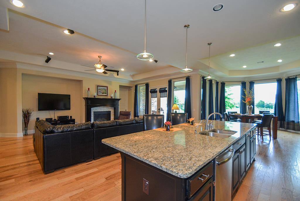17818 Hayward Hill Drive, Richmond, TX 77407